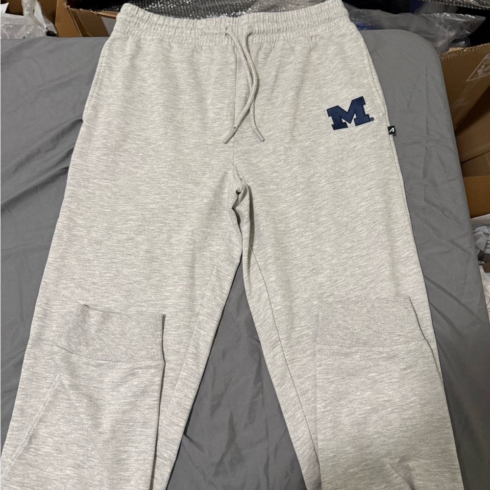 Antigua Michigan Joggers